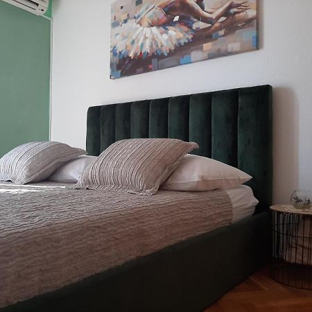 Guest House Zaninovic Hvar Town Exterior foto