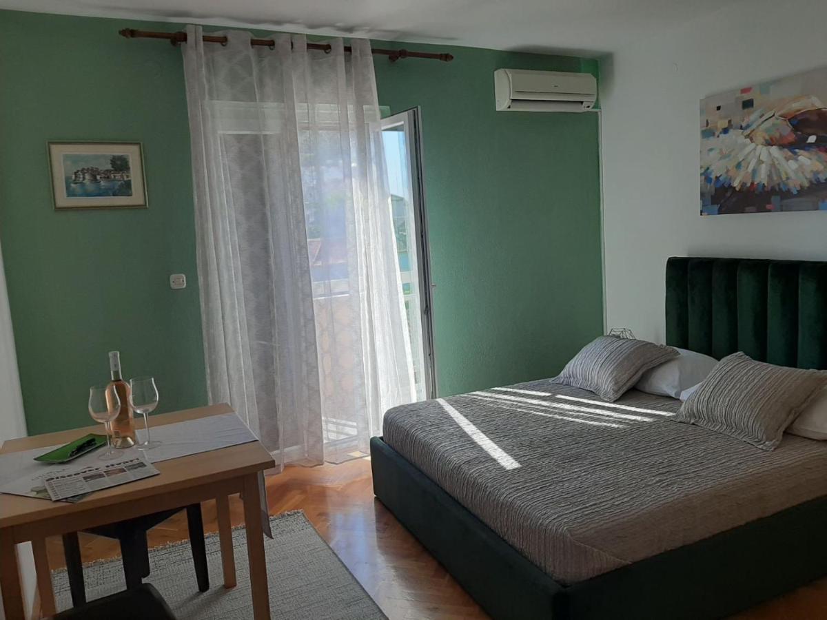 Guest House Zaninovic Hvar Town Exterior foto